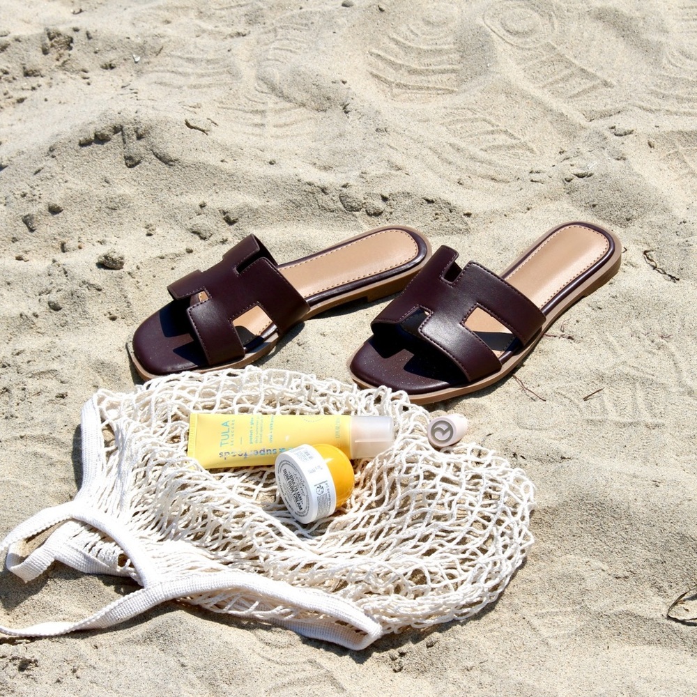 Women's Brown Slide Sandals - Casual Leather Look Slip-On - Picture 3 of 3